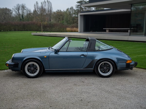 PORSCHE 3.2 CARRERA TARGA