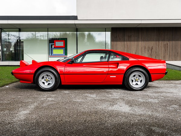 FERRARI 308 GTBi