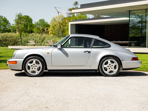 PORSCHE 964 C2 COUPE