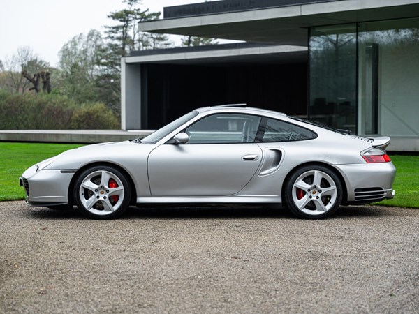 PORSCHE 996 TURBO