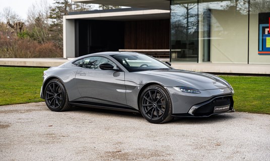 Aston Martin Vantage