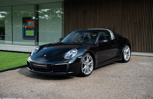 Porsche 991