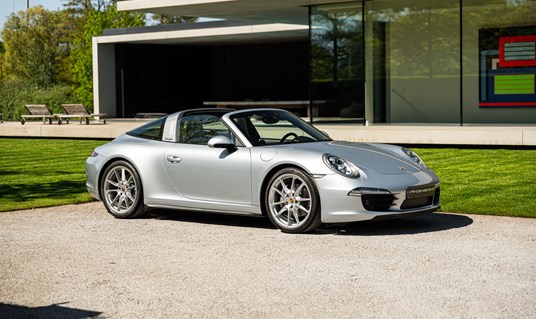 Porsche 991