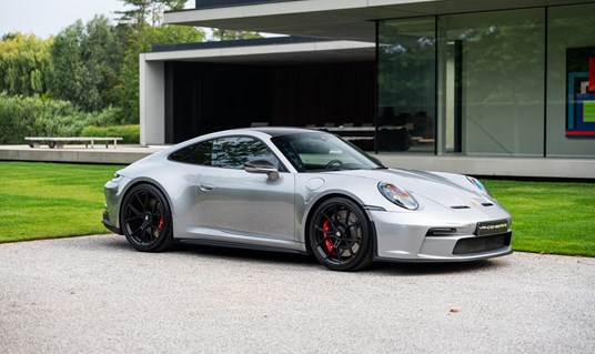 Porsche 992