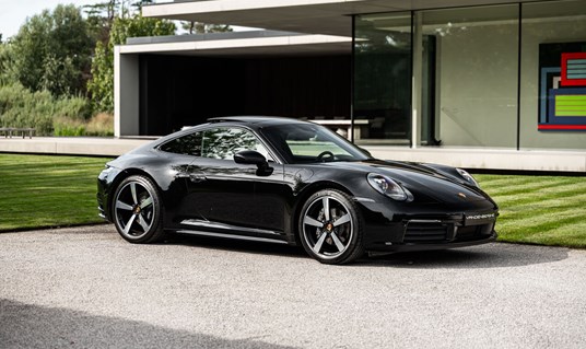 Porsche 992