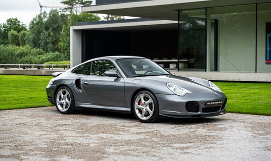 Porsche 996