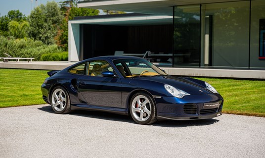 Porsche 996